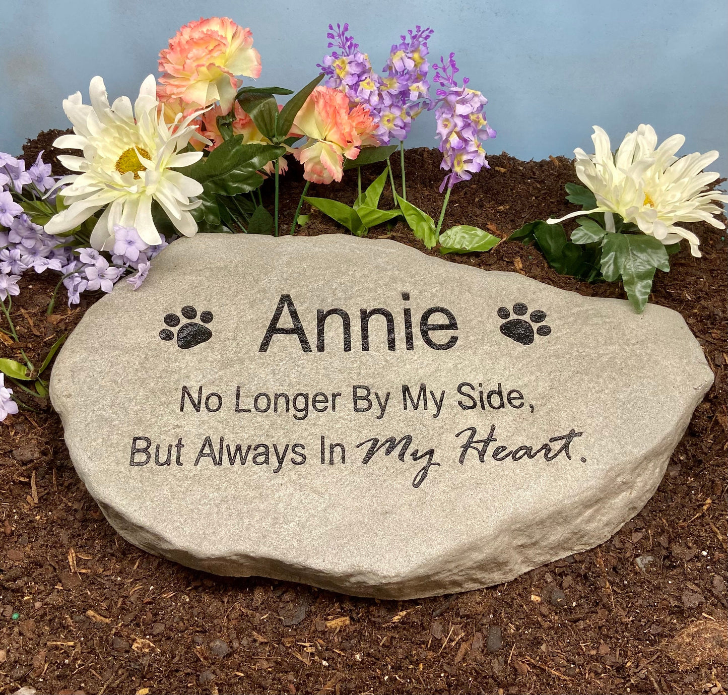 Custom Pet Memorial Stone – Personalized Grave Marker for Dog, Cat or Any Pet – Outdoor Headstone with Name and Dates