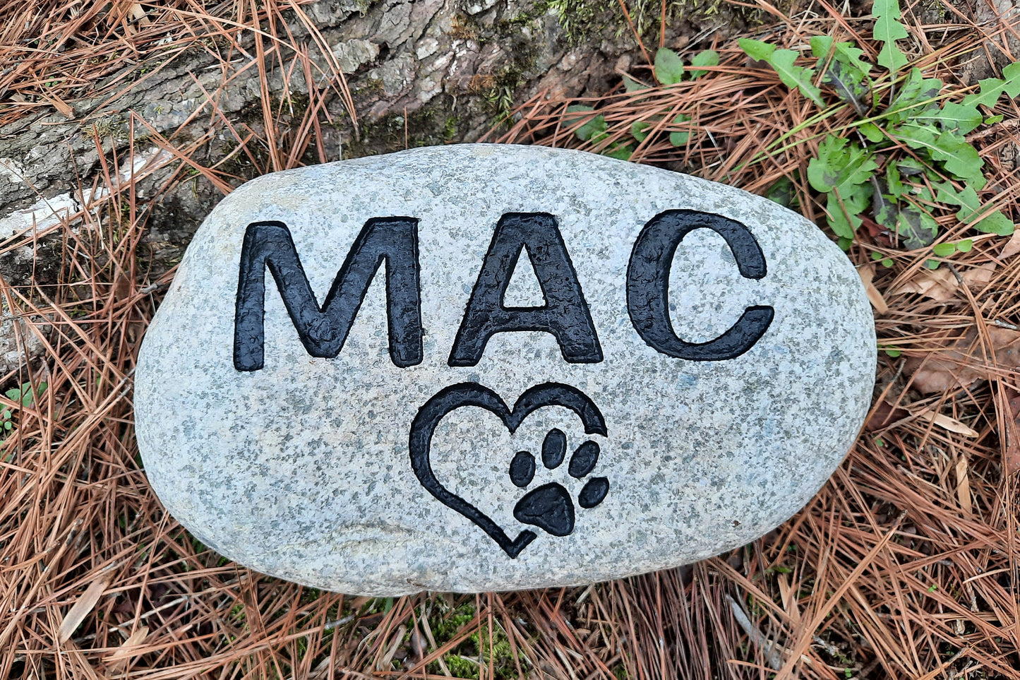 Pet Memorial Stone Cat or Dog 7 inch Personalized engraved medium river stone, pet gravestone, pet marker, pet remembrance stone, pet gift