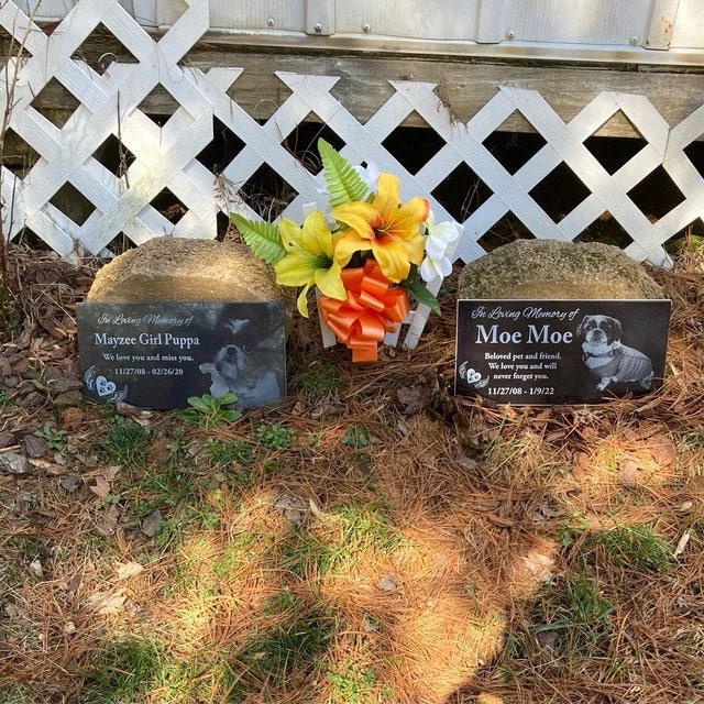12x6 memorial Dog Tombstone, pet memorial with your dog/pet picture, graver marker, pet stone, dog headstone, ships for FREE within the US